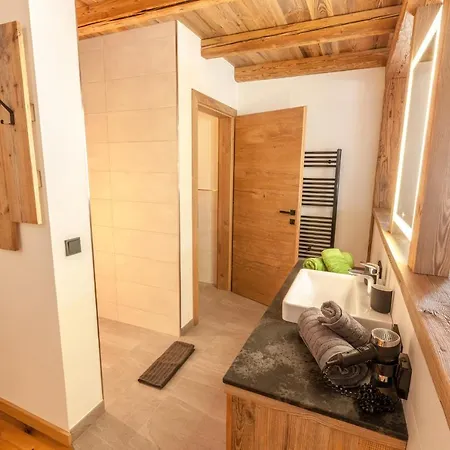 シャレー Maroldenhof ザールバッハ・ヒンターグレム