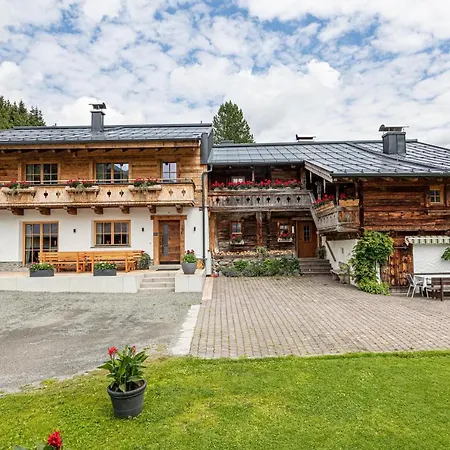 Maroldenhof * ザールバッハ・ヒンターグレム