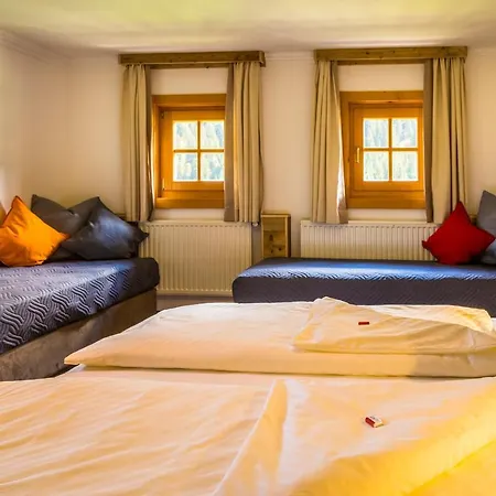 Maroldenhof シャレー ザールバッハ・ヒンターグレム